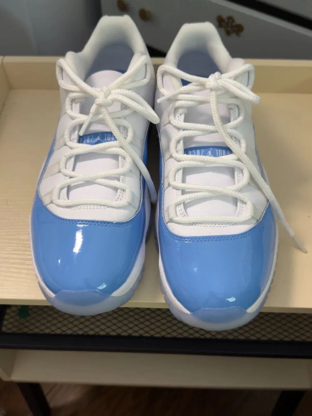 Air Jordan 11 Retro Low 